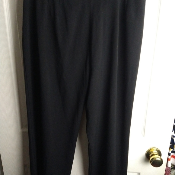 $  Norton McNaughton black clasp zip close stretch dress pants. Size 12 - Picture 9 of 10